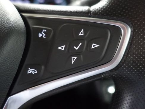 Used 2023 Chevrolet Malibu LT FWD image 14
