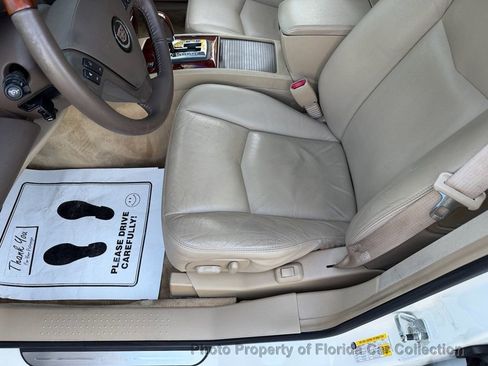 Used 2006 Cadillac SRX w/ Drivers Level One Package image 37