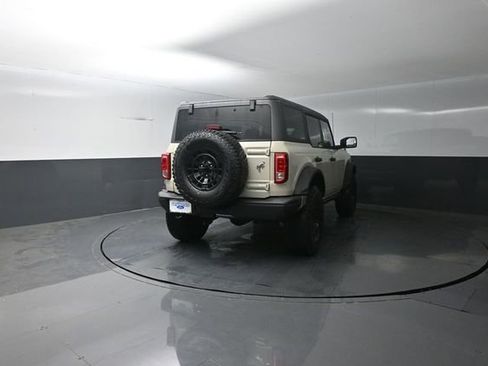 New 2026 Ford Bronco Big Bend w/ Black Diamond Package AWD/4WD image 7
