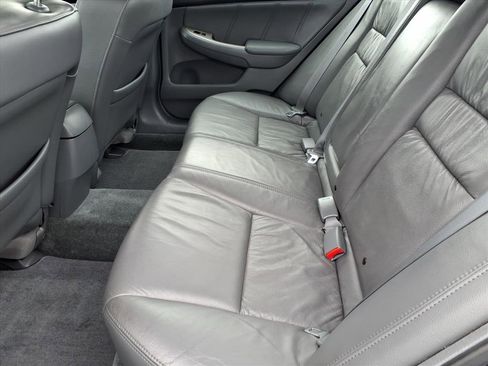 Used 2006 Honda Accord EX image 15