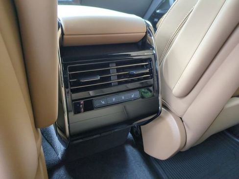 New 2026 Land Rover Range Rover Sport SE image 13