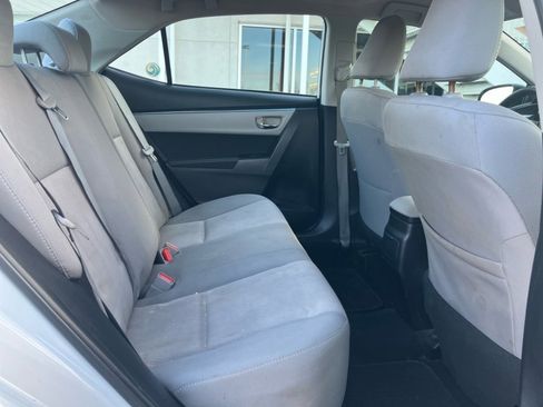 Used 2014 Toyota Corolla LE image 32