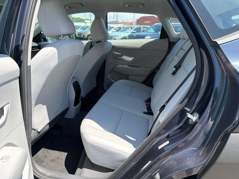 Certified 2025 Hyundai Kona SE AWD/4WD image 15