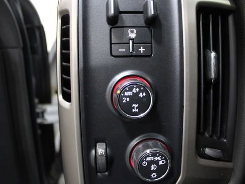 Used 2016 GMC Sierra 1500 Denali w/ Denali Ultimate Package AWD/4WD image 47