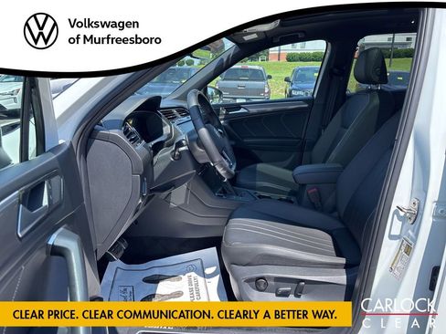 Certified 2023 Volkswagen Tiguan SE R-Line FWD image 14