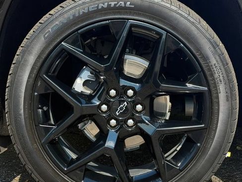 Used 2024 Chevrolet Traverse RS w/ LPO, Floor Liner Package AWD/4WD image 14