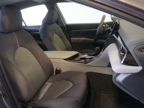 Used 2023 Toyota Camry LE FWD image 20