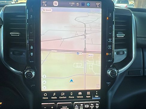 New 2025 RAM 2500 Laramie image 28