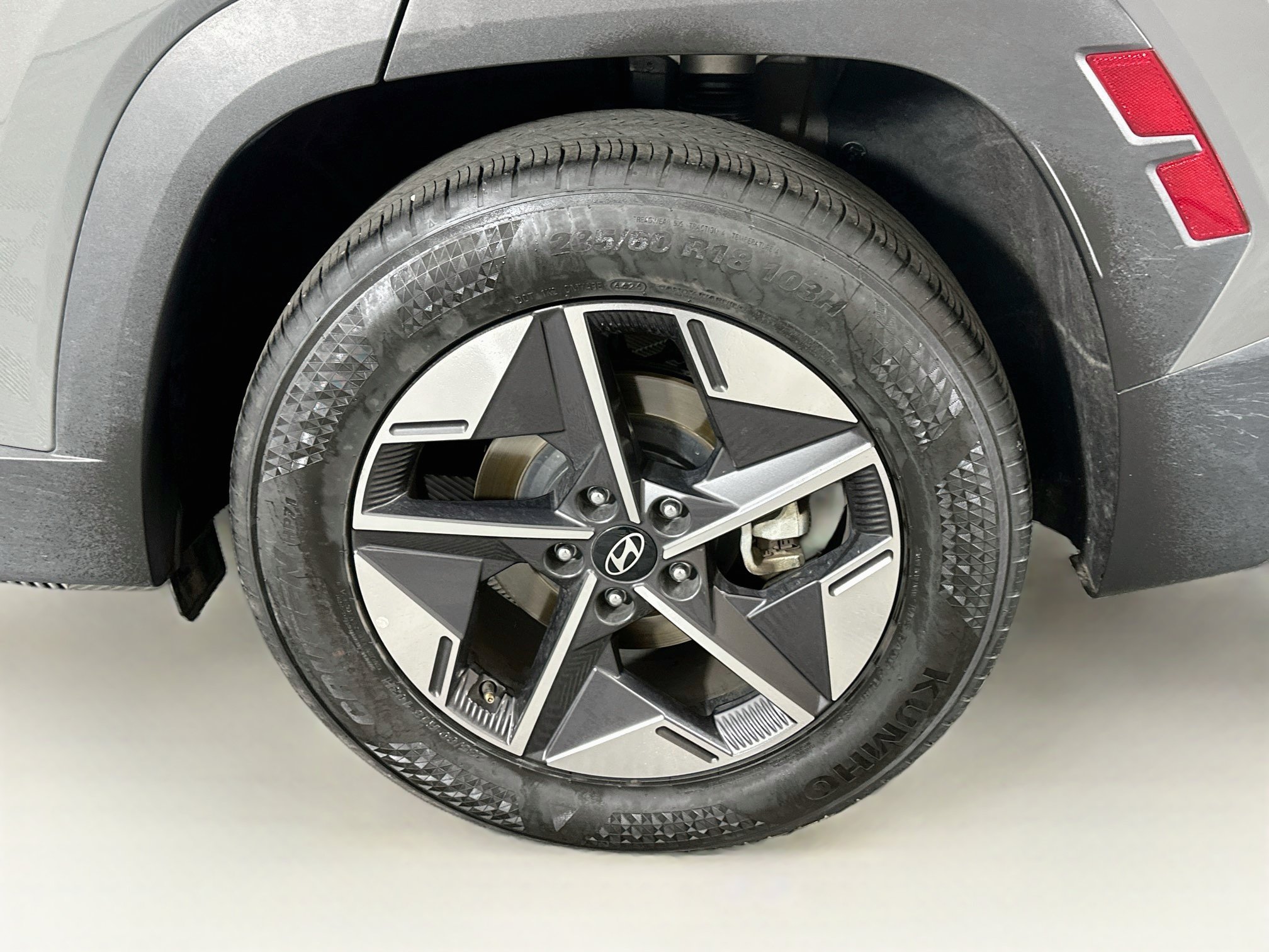Used 2025 Hyundai Tucson SEL FWD image 11