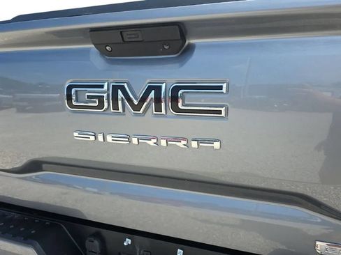 Used 2020 GMC Sierra 1500 Elevation AWD/4WD image 9