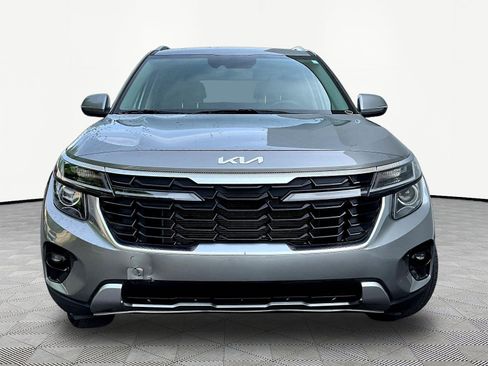 Certified 2024 Kia Seltos S FWD image 2