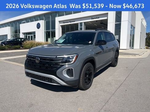 New 2026 Volkswagen Atlas Peak Edition image 1