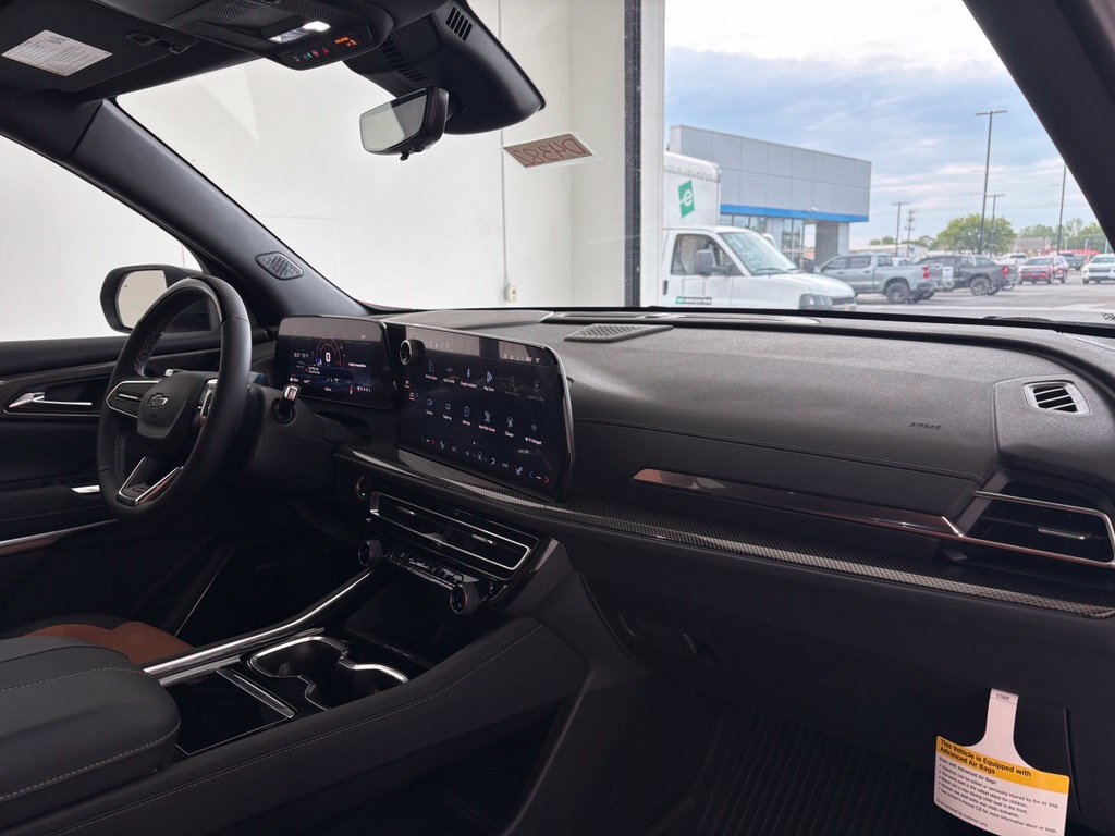 New 2027 Chevrolet Traverse Z71 w/ Enhanced Driving Package AWD/4WD image 45