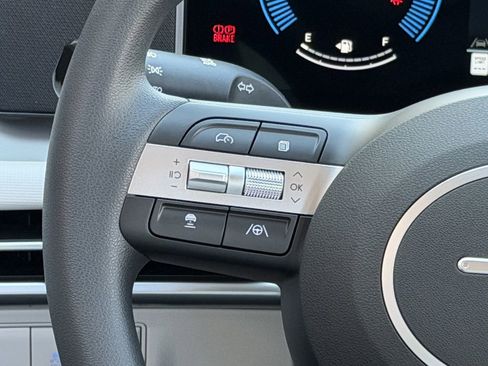 New 2026 Hyundai Tucson SE image 14