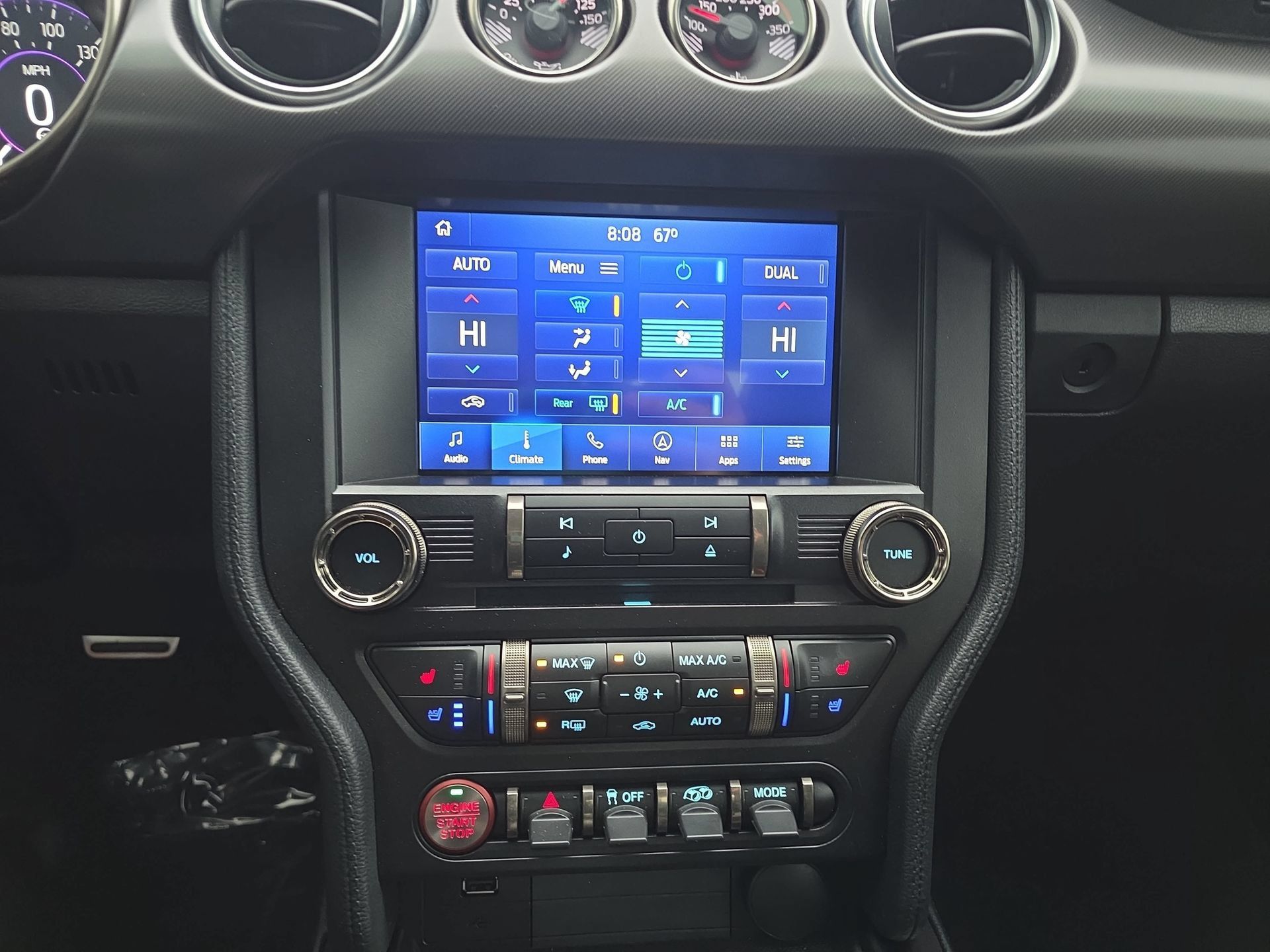 Used 2022 Ford Mustang Shelby GT500 w/ Technology Package RWD image 19