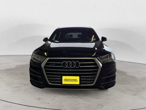 Used 2019 Audi Q7 3.0T Premium Plus w/ Premium Plus Package AWD/4WD image 2