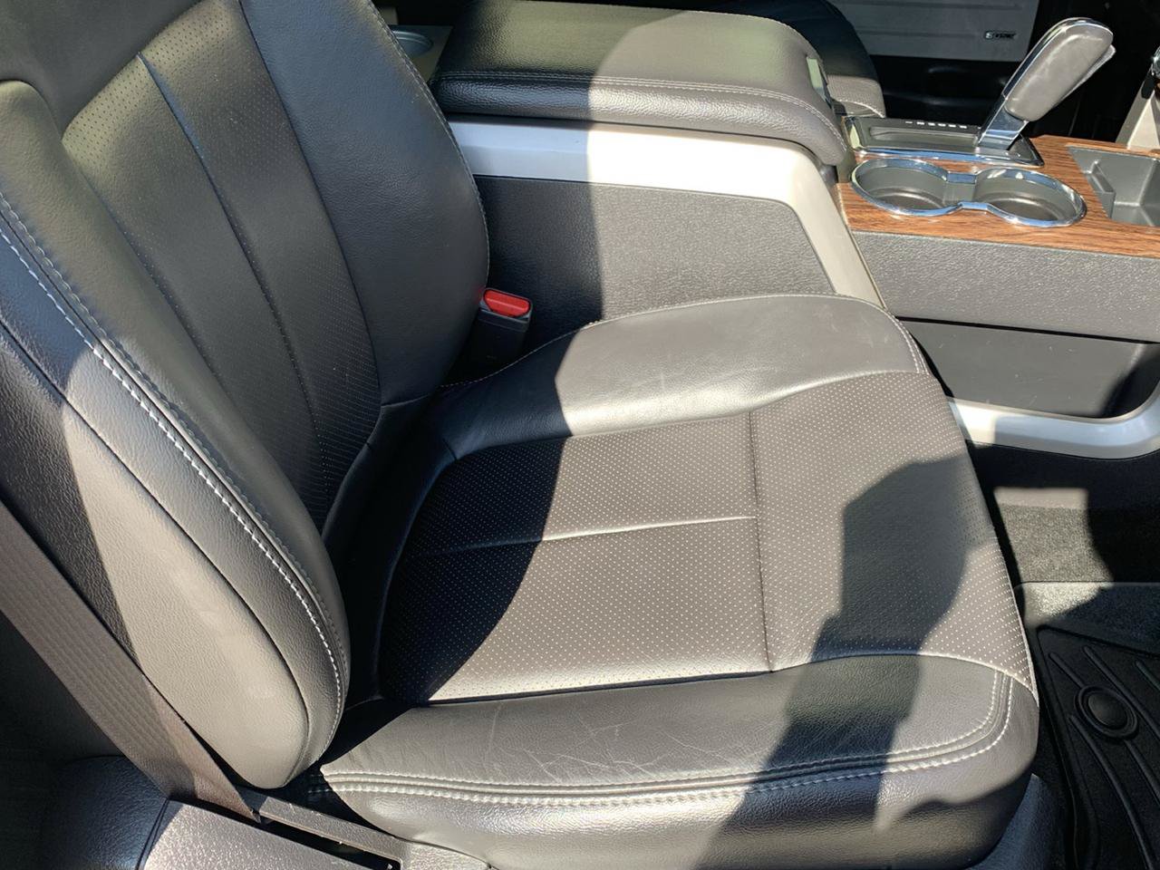 Used 2014 Ford F150 Lariat w/ Equipment Group 502A Luxury AWD/4WD image 14