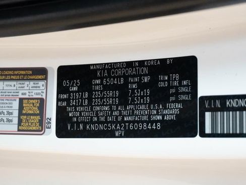 Used 2026 Kia Carnival EX FWD image 37