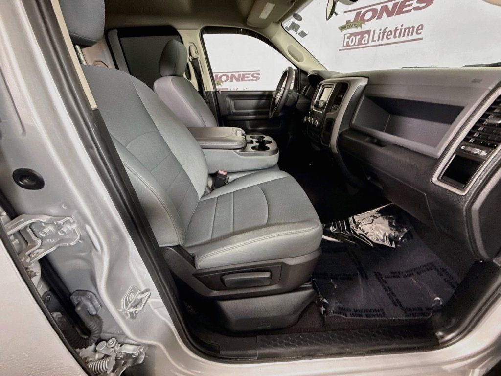 Used 2017 RAM 1500 Express w/ Express Value Package AWD/4WD image 29