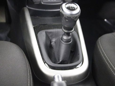 Used 2012 Kia Soul + image 32