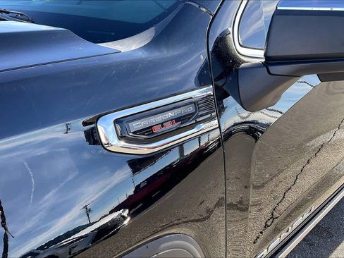 Used 2021 GMC Sierra 1500 Denali w/ Driver Alert Package II image 9