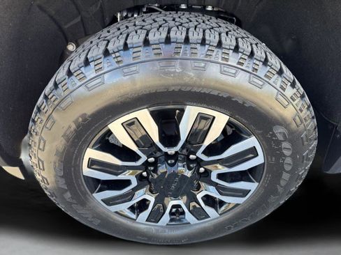 Used 2026 GMC Sierra 2500 Denali Ultimate w/ Max Trailering Package image 42