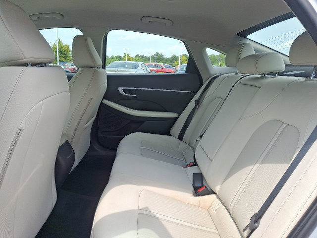 Used 2025 Hyundai Sonata SEL FWD image 10
