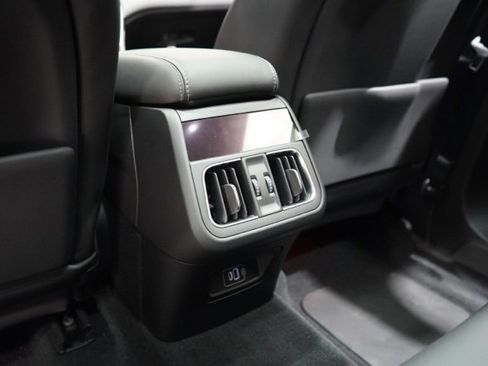 New 2025 Maserati Grecale Modena image 28