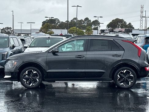 New 2026 Kia Niro Wind image 7