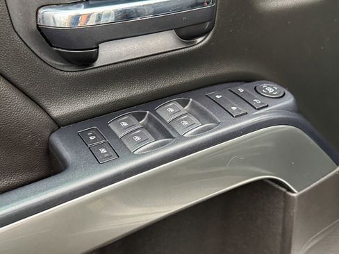 Used 2019 Chevrolet Silverado 1500 LT image 14