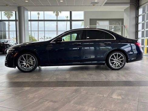 Used 2022 Mercedes-Benz E 350 Sedan image 7