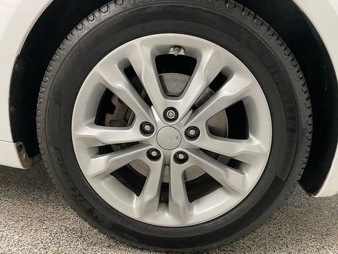 Used 2012 Kia Optima EX image 24