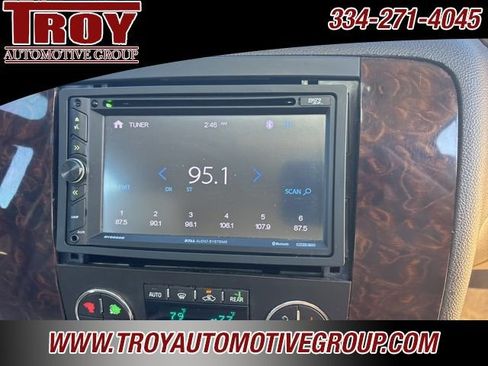 Used 2013 GMC Yukon Denali image 33