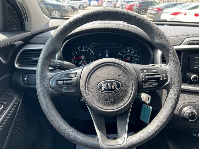 Used 2016 Kia Sorento LX AWD/4WD image 15