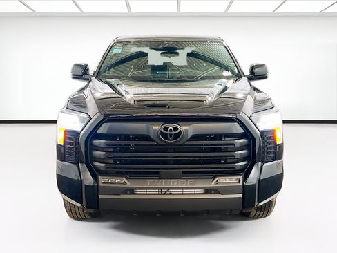 Used 2025 Toyota Tundra SR5 AWD/4WD image 2