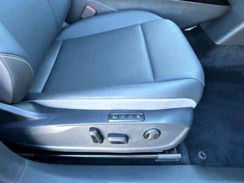 Used 2023 Volkswagen ID.4 Pro S image 37