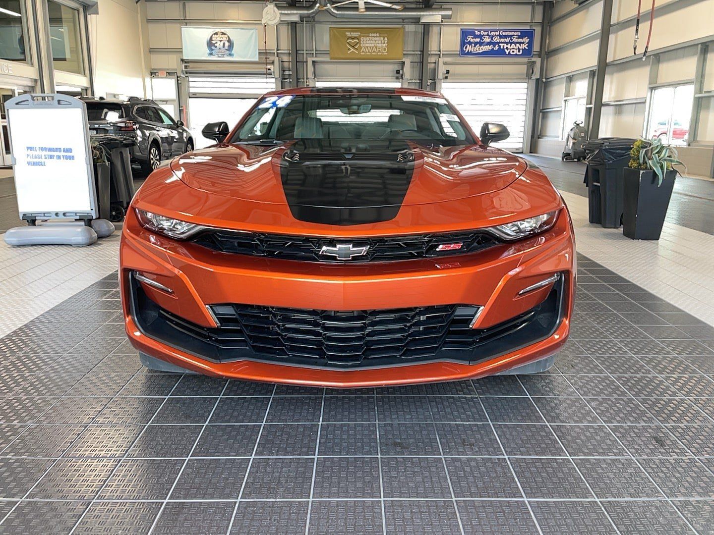 Used 2024 Chevrolet Camaro SS w/ Design Package 2 RWD image 2