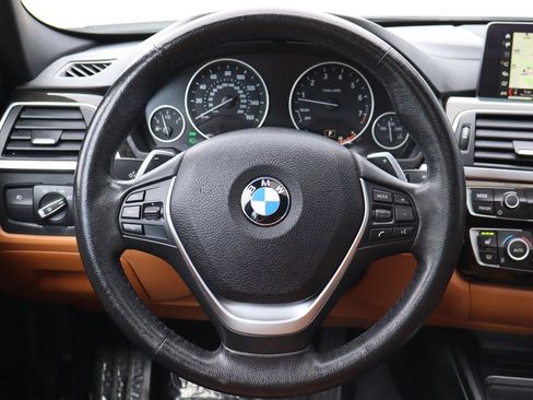 Used 2018 BMW 330i xDrive Sedan AWD/4WD image 14