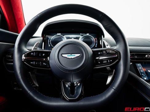 Used 2024 Aston Martin DB12 Coupe image 28