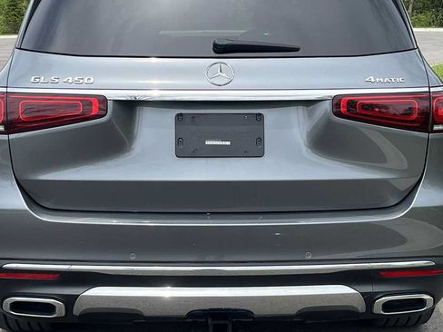 Used 2022 Mercedes-Benz GLS 450 4MATIC image 19