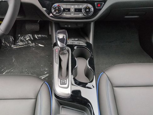 New 2026 Buick Envista Sport Touring w/ Convenience I Package FWD image 13