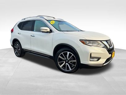 Used 2017 Nissan Rogue SL w/ SL Premium Package