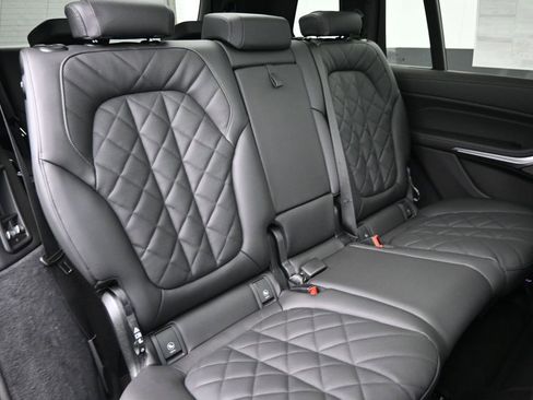 New 2026 BMW X7 xDrive40i w/ M Sport Package image 31