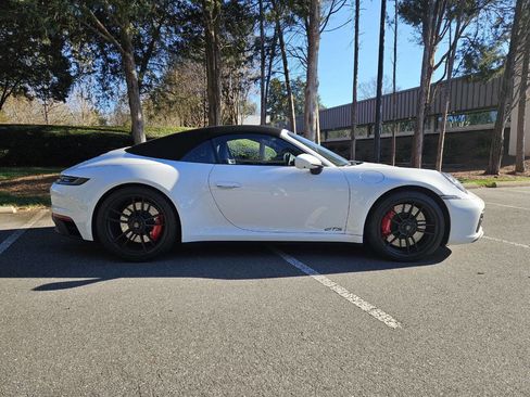 Used 2022 Porsche 911 Carrera GTS 2dr Cabriolet image 41