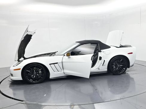Used 2012 Chevrolet Corvette Grand Sport RWD image 48