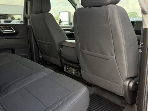 Used 2025 Chevrolet Silverado 2500 LT w/ Safety Package AWD/4WD image 30