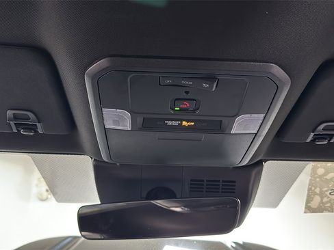 Certified 2025 Toyota Tacoma SR5 image 11