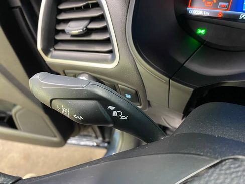 Used 2024 Ford Edge SE AWD/4WD image 23