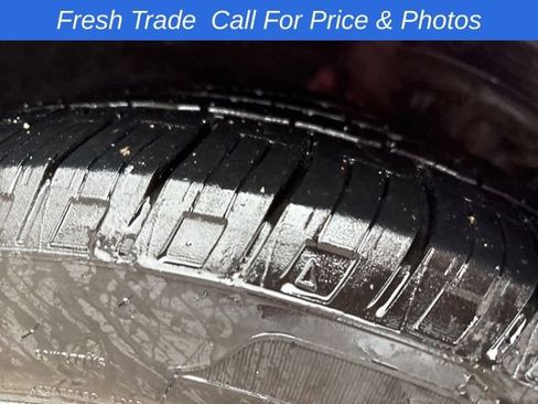 Used 2014 Ford Fusion SE w/ Equipment Group 202A image 5