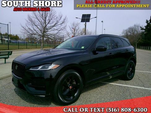 Used 2023 Jaguar F-PACE S image 1
